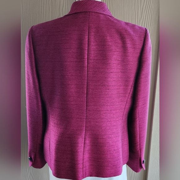 Kasper Magenta Bow Suit Jacket - Picture 13 of 16